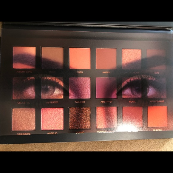 NIB NWT Huda Beauty Desert Dusk Eyeshadow Palette - Picture 3 of 16
